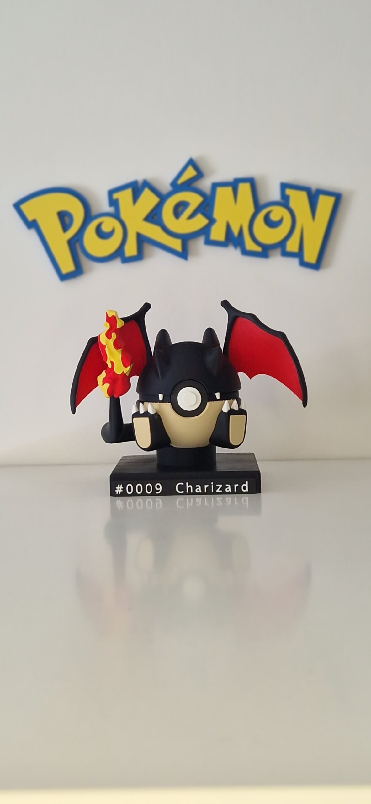 Pokeball Standaard + Naam